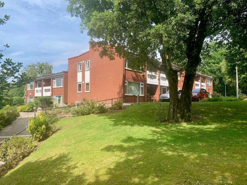 Main image of property: Caldy Road, West Kirby, Wirral, Merseyside, CH48