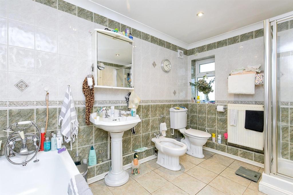 4 bedroom detached house for sale in Plymyard Avenue, Eastham, Wirral