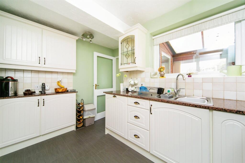 Additional property image - Marfords Avenue, Wirral, Merseyside, CH63