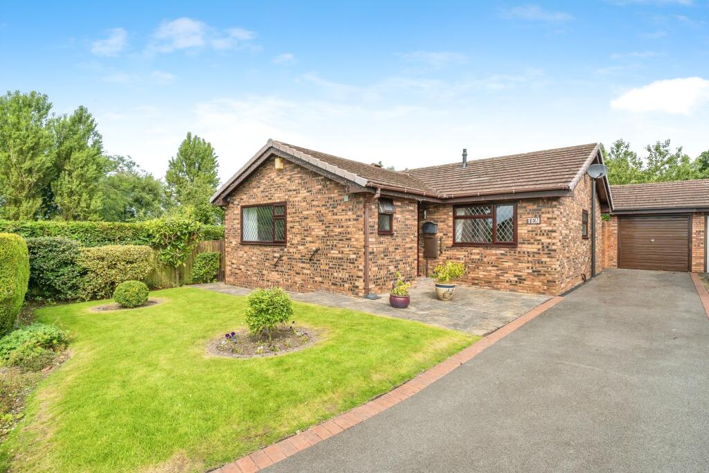 Main image of property: Howards Way, Little Neston, Neston, Cheshire, CH64