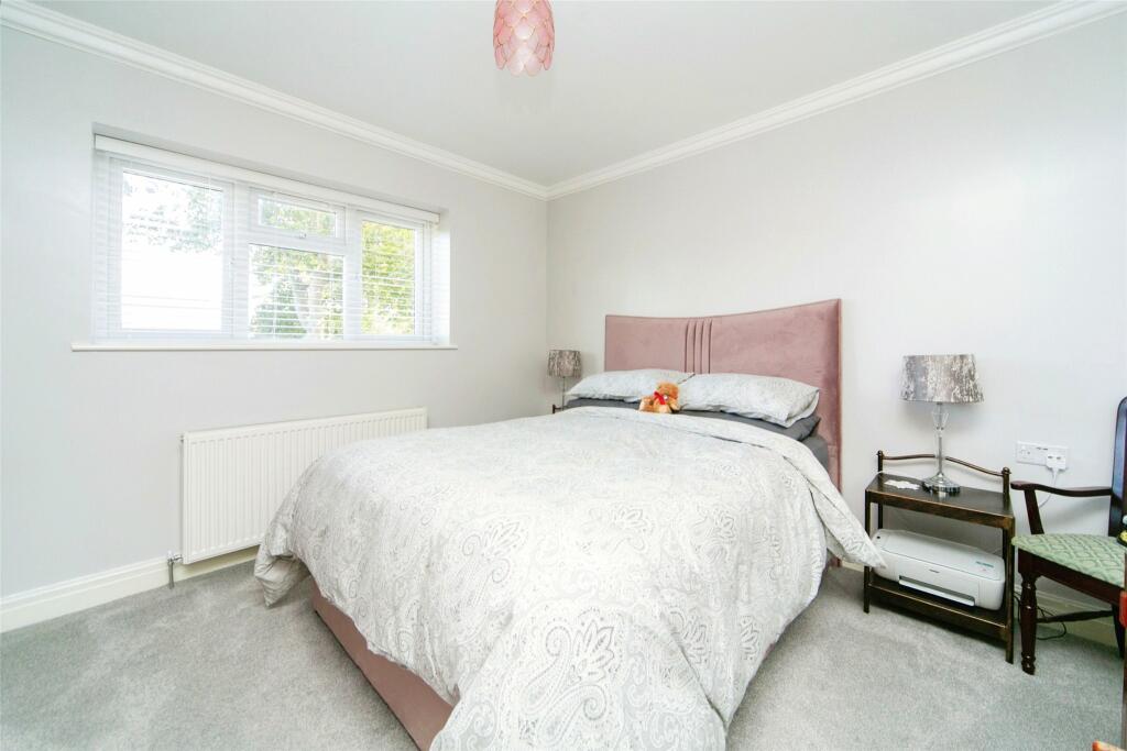 Additional property image - Leighton Road, Neston, CH64