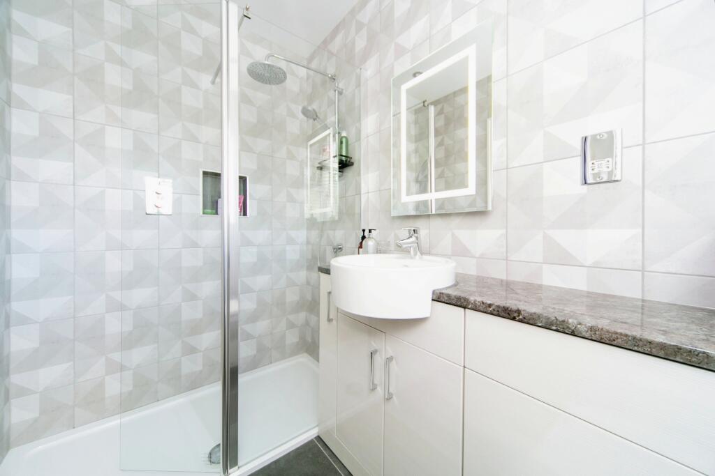 Additional property image - Leighton Road, Neston, CH64