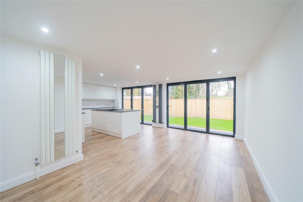Additional property image - Hadlow Road, Willaston, Neston, Cheshire, CH64