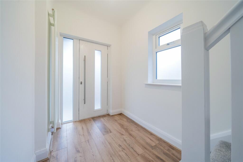 Additional property image - Hadlow Road, Willaston, Neston, Cheshire, CH64