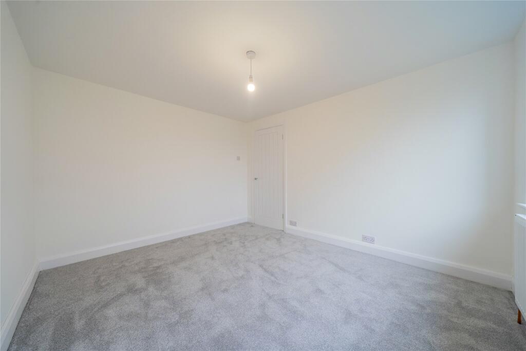 Additional property image - Hadlow Road, Willaston, Neston, Cheshire, CH64