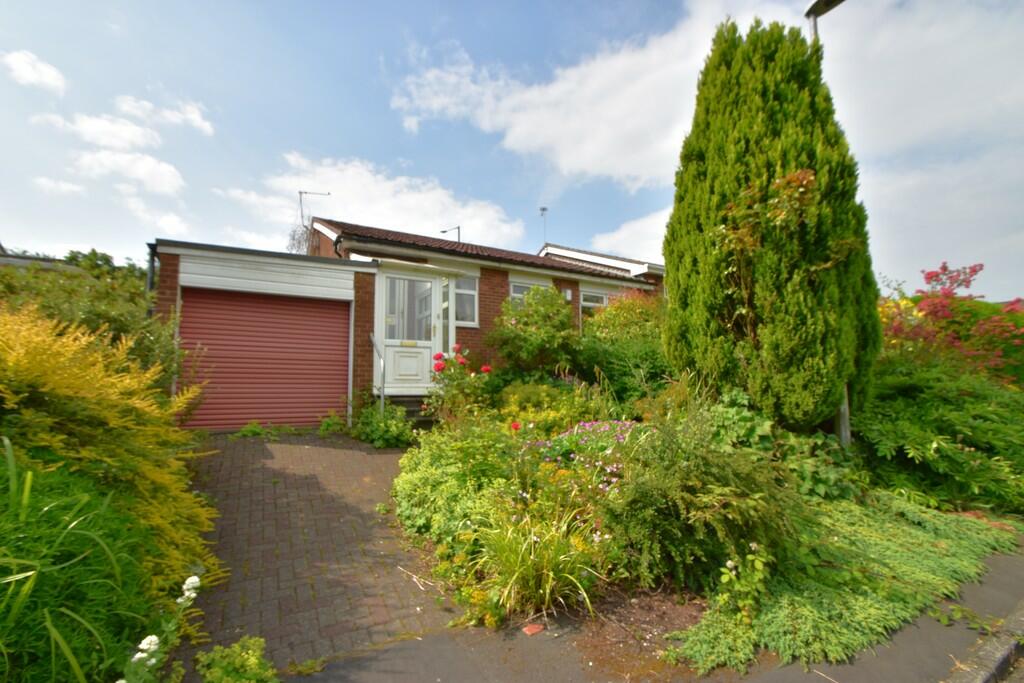 3 bedroom semidetached bungalow for sale in Beamish View, East Stanley
