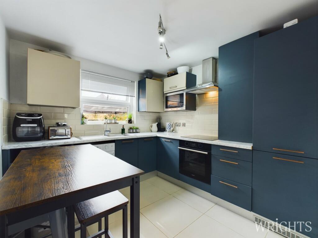 Additional property image - By the Mount, Welwyn Garden City, AL7