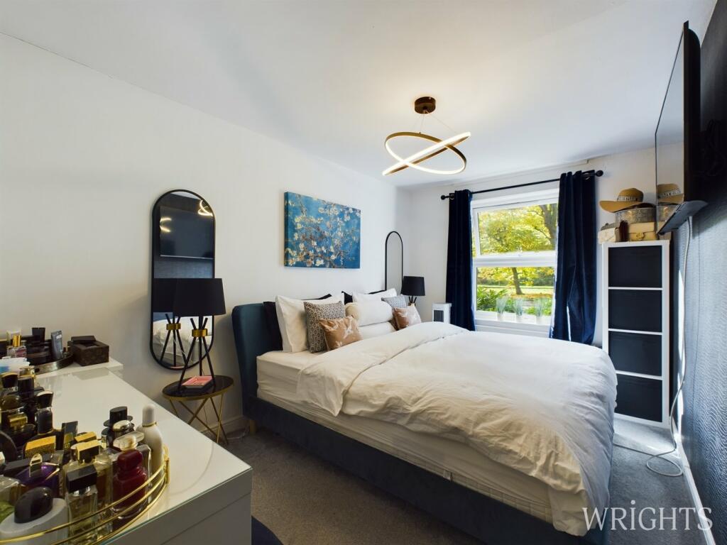 Additional property image - By the Mount, Welwyn Garden City, AL7