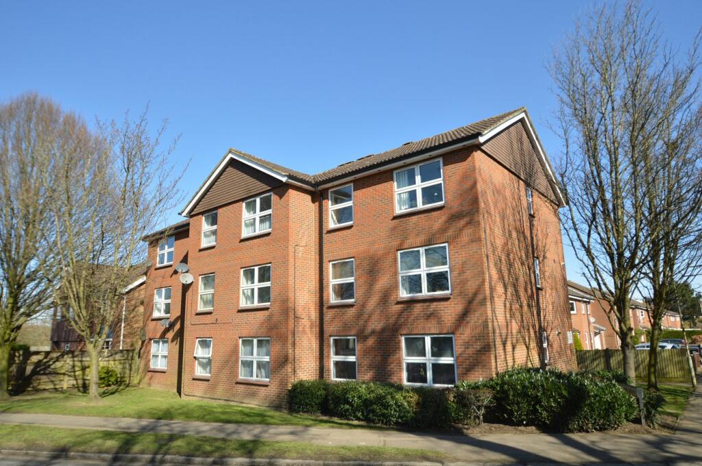 Additional property image - By the Mount, Welwyn Garden City, AL7