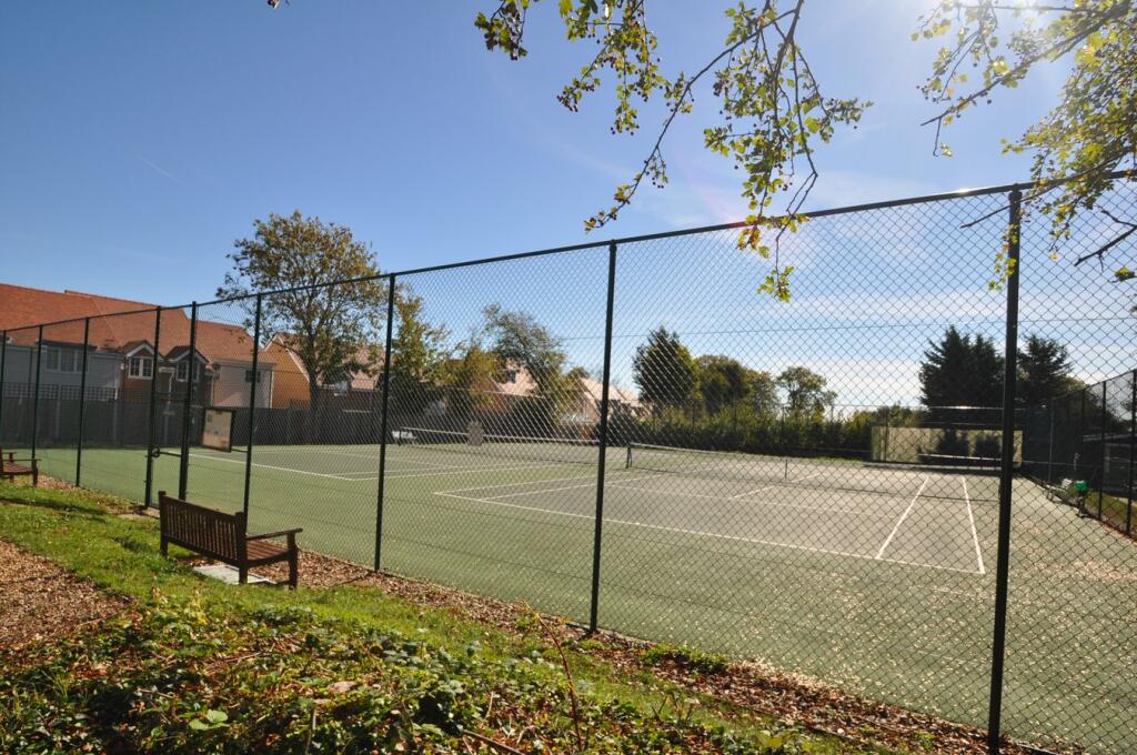 Additional property image - Godfries Close, Tewin, WELWYN, AL6