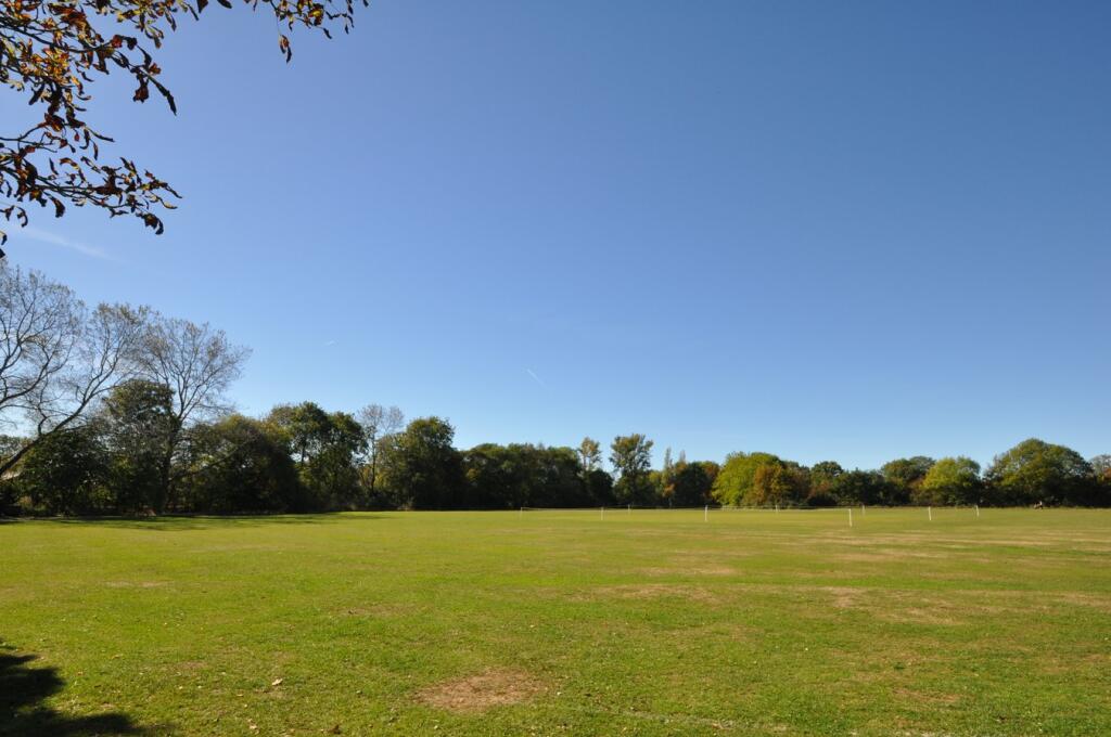 Additional property image - Godfries Close, Tewin, WELWYN, AL6