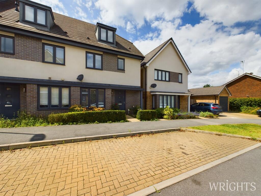 Additional property image - Queens Avenue, Welwyn Garden City, AL7