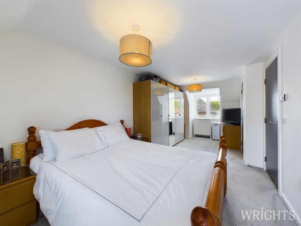 Additional property image - Queens Avenue, Welwyn Garden City, AL7