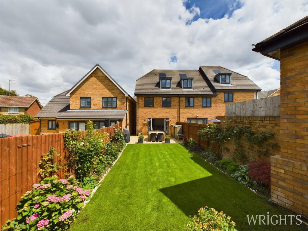 Additional property image - Queens Avenue, Welwyn Garden City, AL7