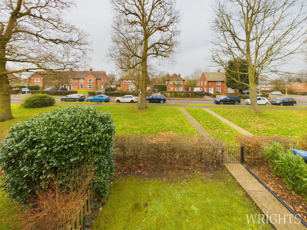 Additional property image - Beehive Lane, Welwyn Garden City, AL7