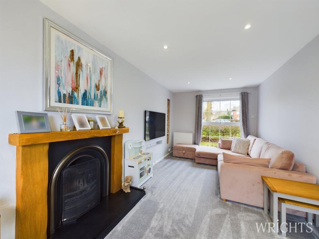 Additional property image - Beehive Lane, Welwyn Garden City, AL7