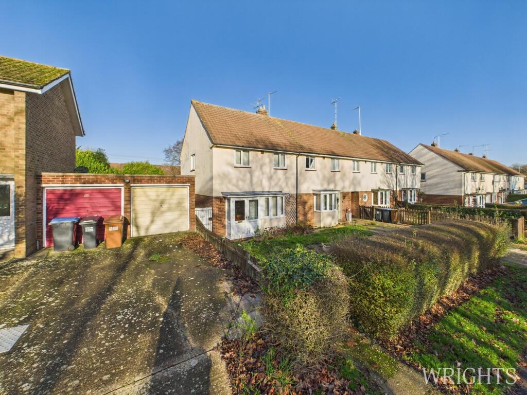 Main image of property: Little Ganett, Welwyn Garden City, AL7
