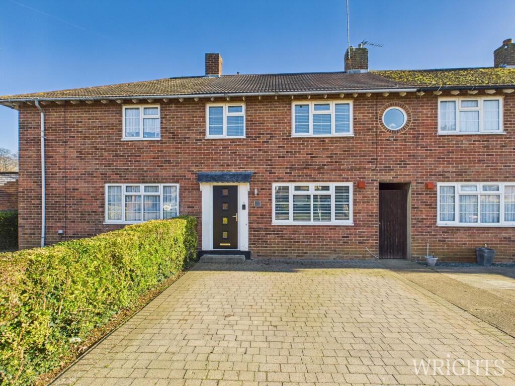 Main image of property: Golden Dell, WELWYN GARDEN CITY, AL7