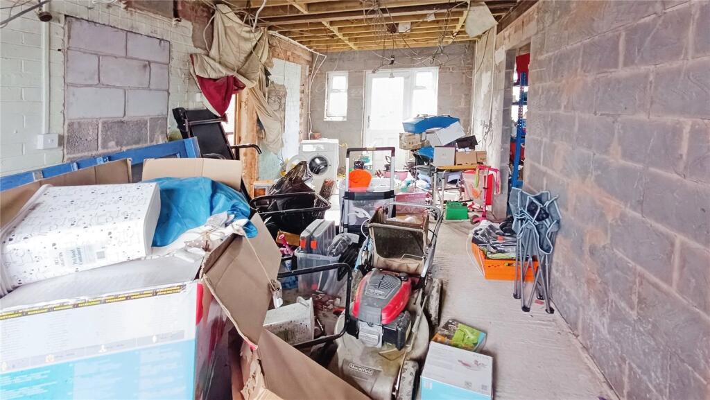 Additional property image - Heath Road South, Birmingham, West Midlands