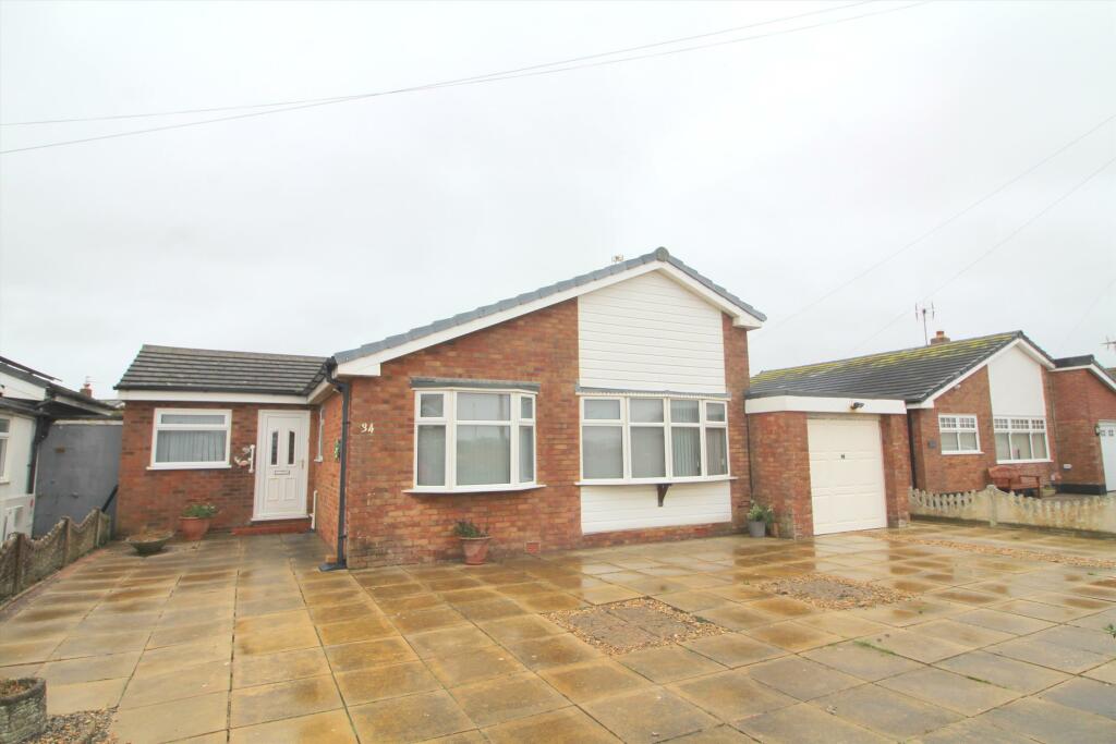 3 bedroom bungalow for sale in Northway, Fleetwood, FY7