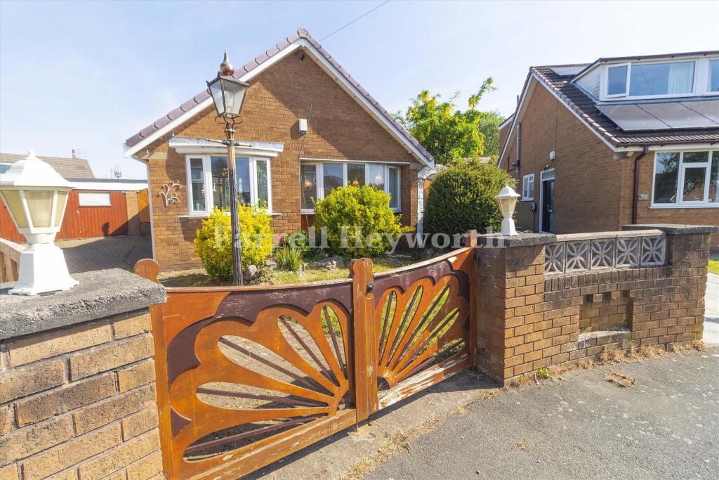 3 bedroom detached house