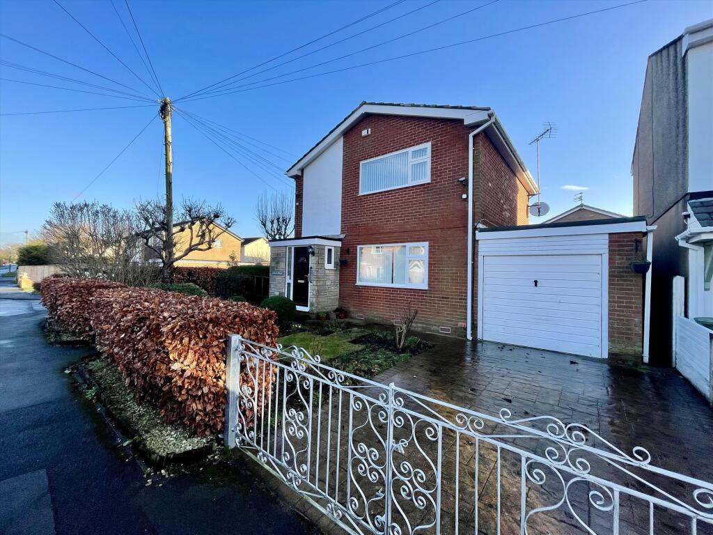 Main image of property: The Nook, Staining, Blackpool