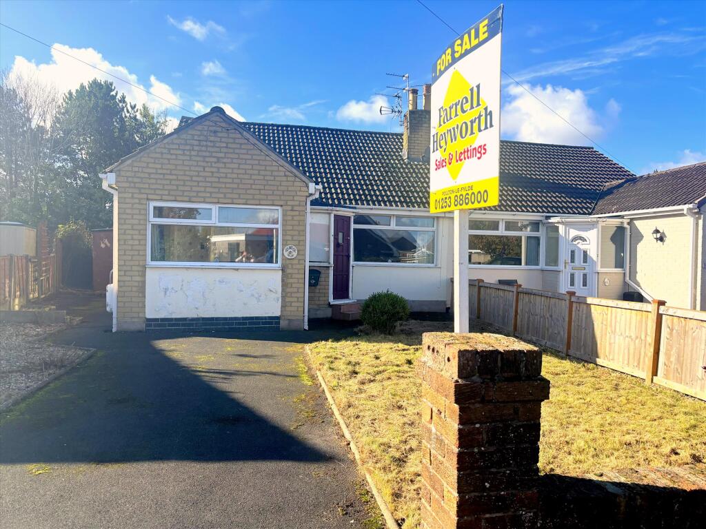 Main image of property: Links Road, Knott End On Sea, Poulton Le Fylde