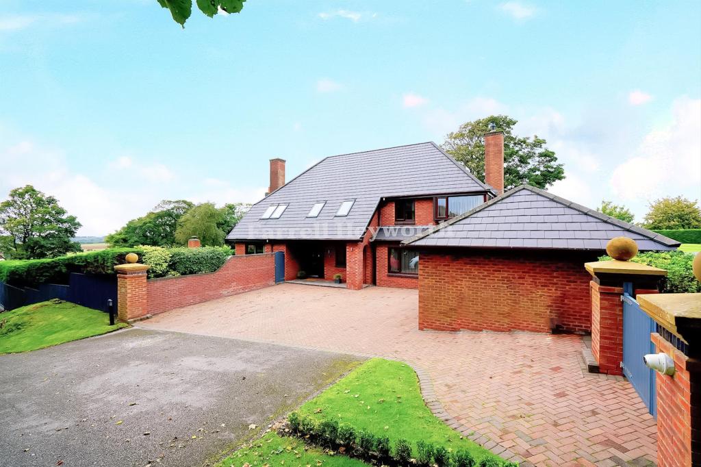 4 bedroom house for sale in Daggers Lane, Preesall, Poulton Le Fylde, FY6