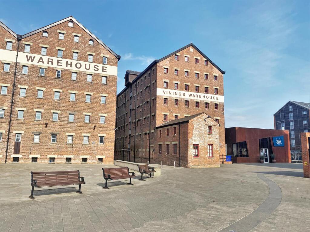 Main image of property: Vinings Warehouse, Gloucester Docks