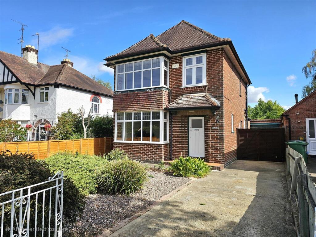 Main image of property: Estcourt Road, Gloucester