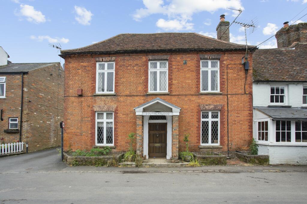 Main image of property: Trowley Hill Road, St. Albans, AL3