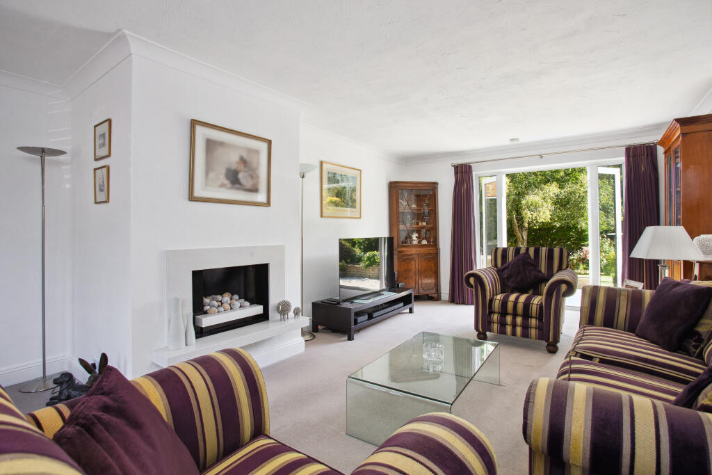 Additional property image - Grasmere Avenue, Harpenden, AL5