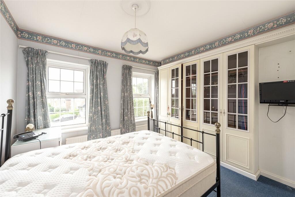 Additional property image - Crabtree Lane, HARPENDEN, AL5