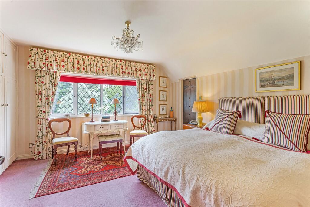 Additional property image - Roe End Lane, St. Albans, AL3