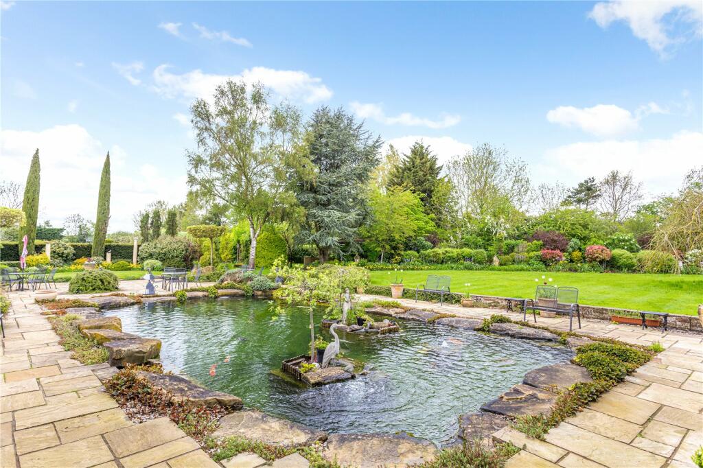 Additional property image - Roe End Lane, St. Albans, AL3