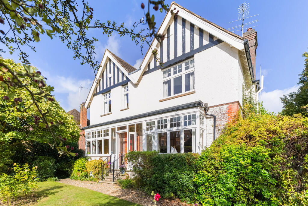 Main image of property: Townsend Lane, Harpenden, AL5