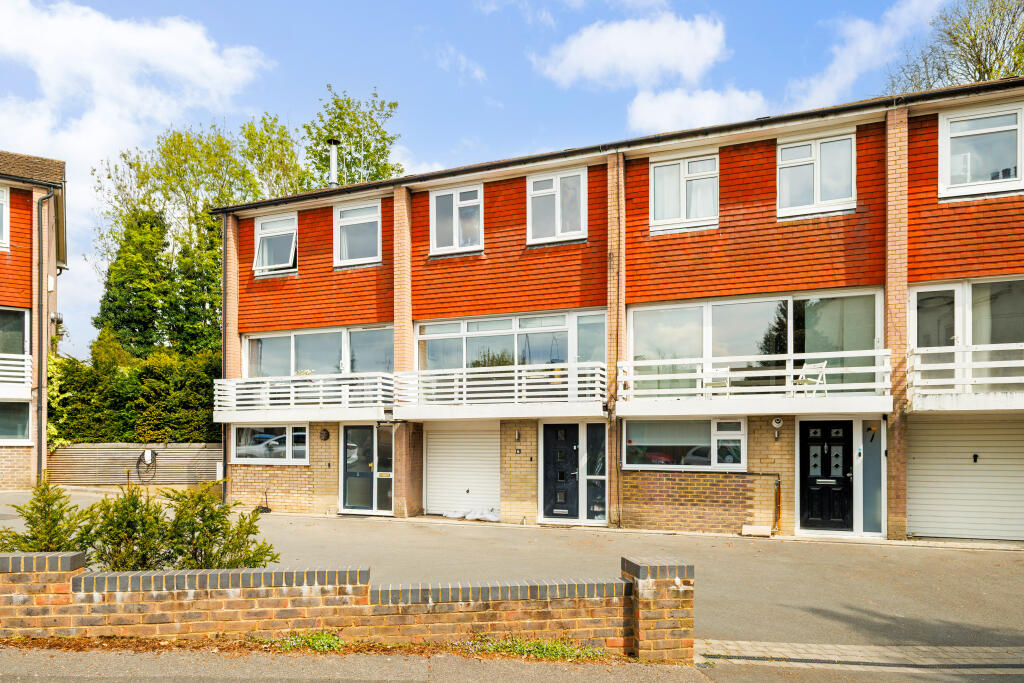 Main image of property: Breadcroft Lane, HARPENDEN, AL5