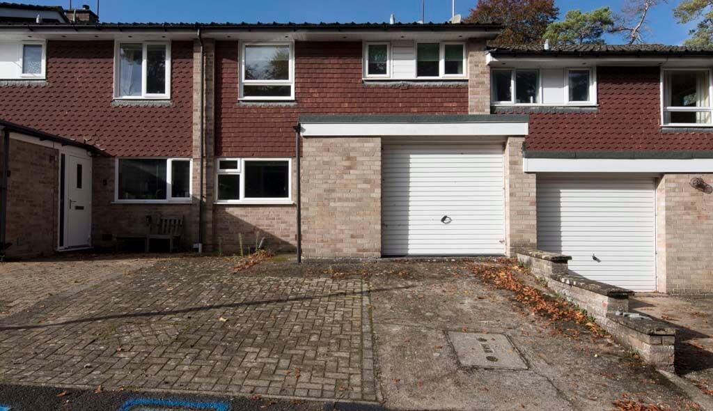 Main image of property: 5 Mountfield, Goring on Thames