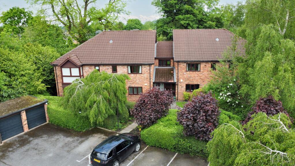 2 bedroom apartment for sale in Manor Lodge, Cheadle Hulme Village, SK8
