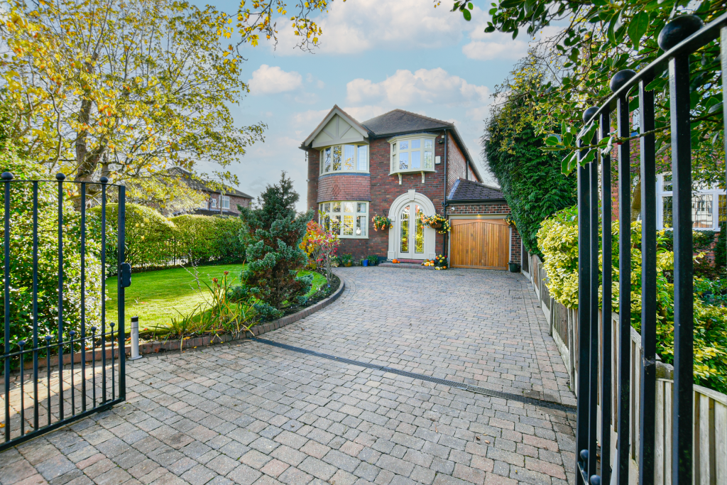 Main image of property: Swann Lane, Cheadle Hulme
