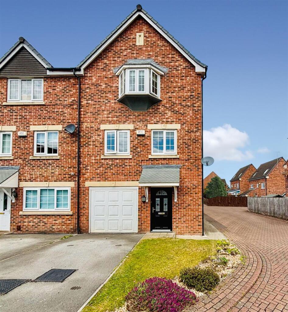 Main image of property: Ironstone Gardens, Farnley, Leeds