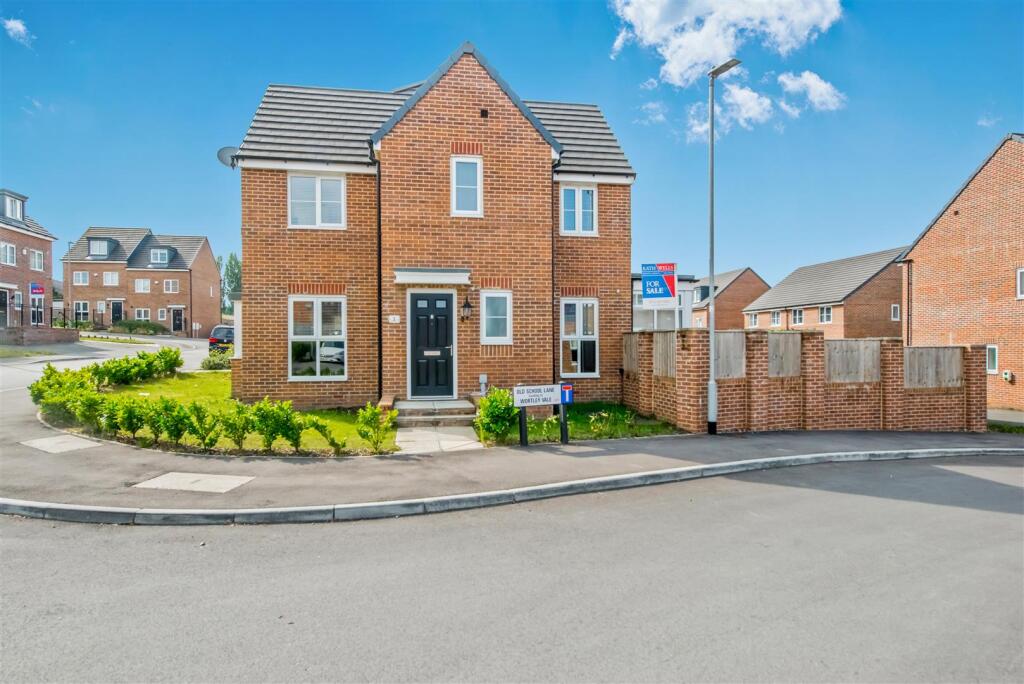 Main image of property: Old school lane, Wortley, Leeds