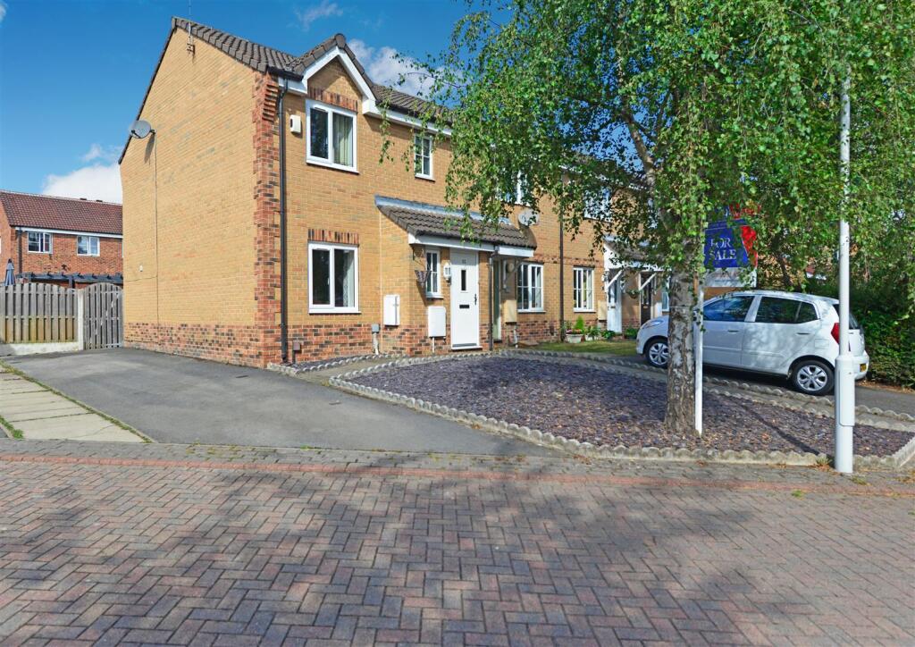 Main image of property: Freestone Mews, Farnley, Leeds