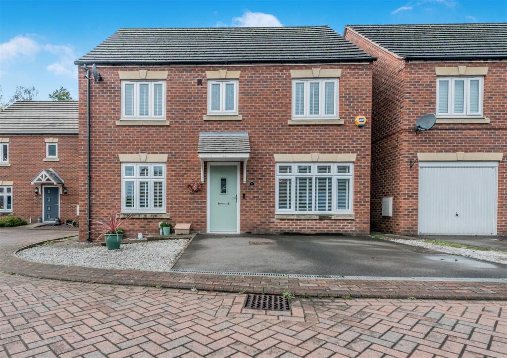 Main image of property: Dixon Court, Farnley, Leeds