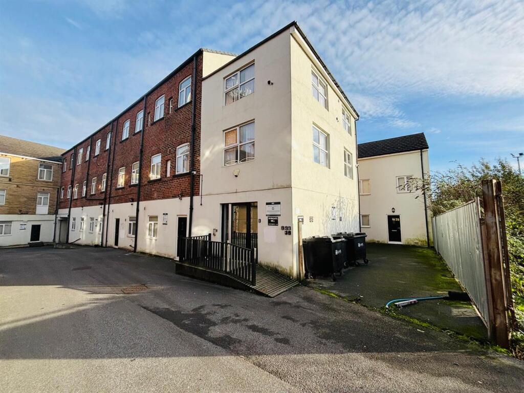 Main image of property: Whingate, Leeds