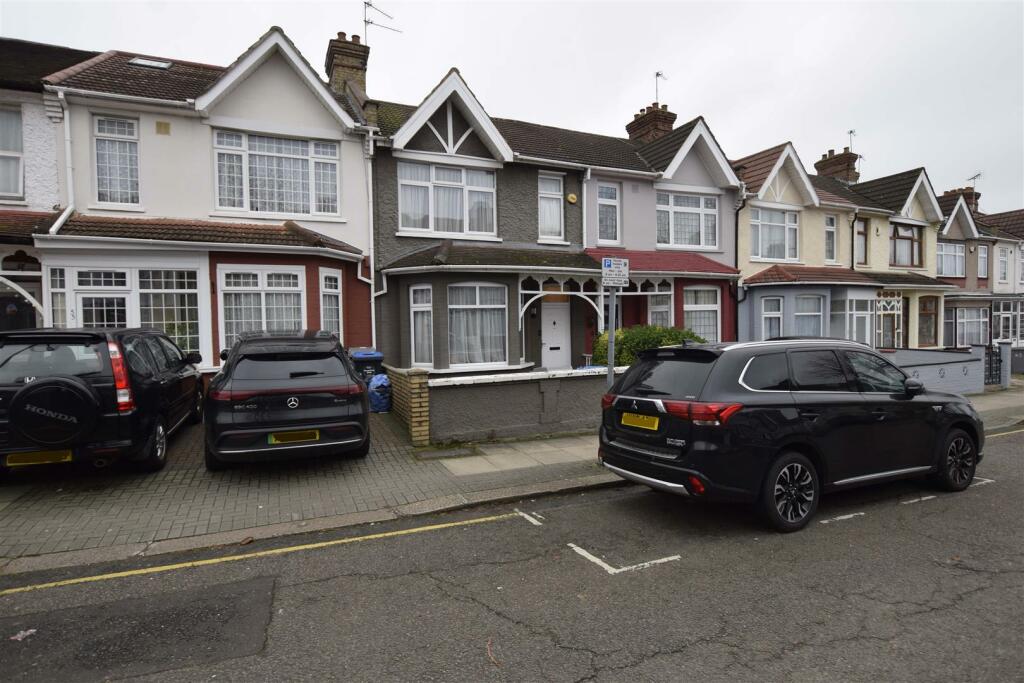 Main image of property: Cecil Avenue, WEMBLEY