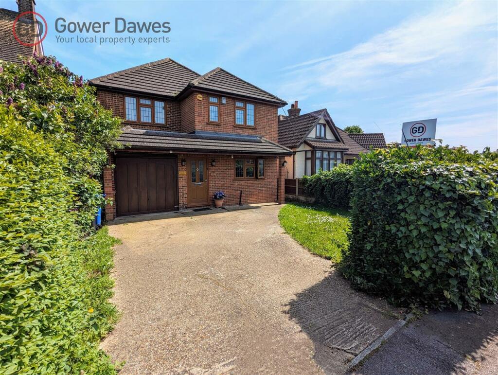 4 bedroom detached house for sale in Branksome Avenue, StanfordLeHope