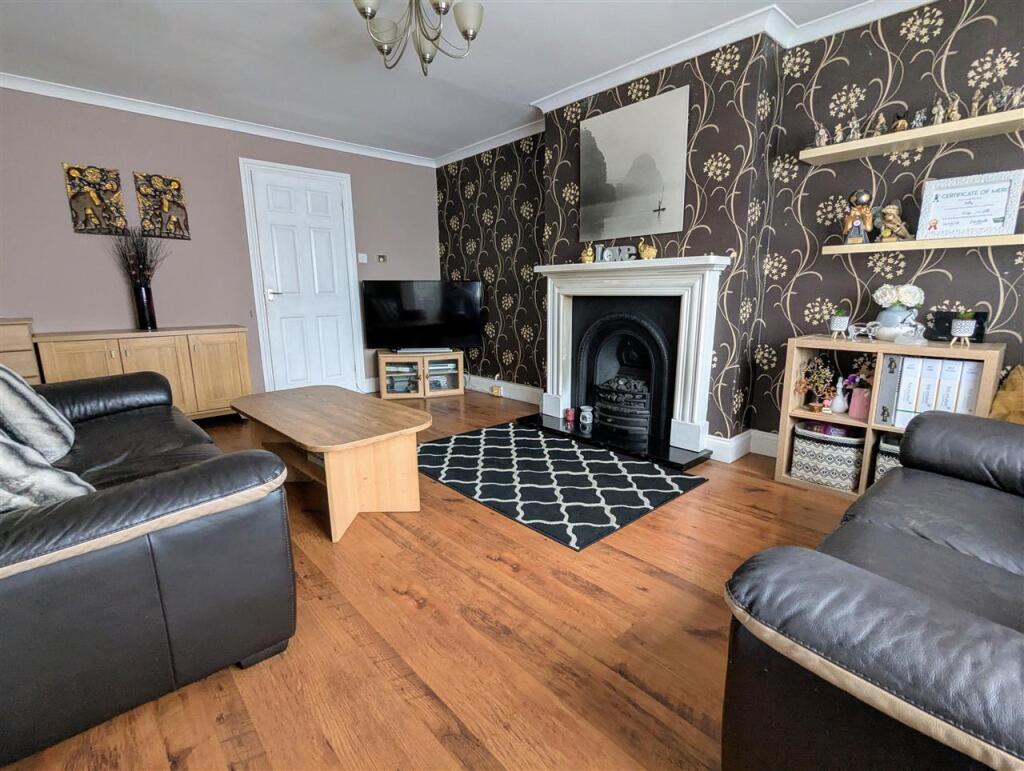 Main image of property: Colville Close, Corringham