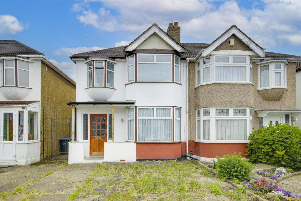 Main image of property: Hadleigh Road, Edmonton