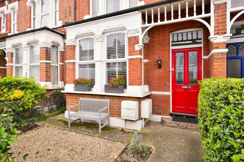 Main image of property: Elvendon Road, Palmers Green, N13